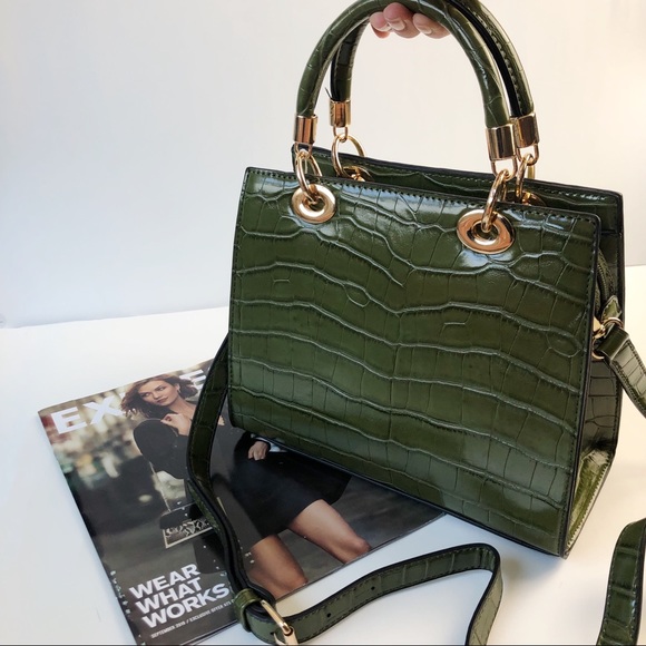 isabelle Handbags - MINI SATCHEL CROC BAG 🍂